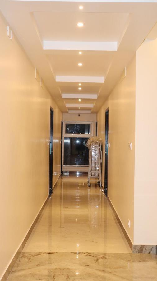 Plutus Residency Hotel Auroville Buitenkant foto