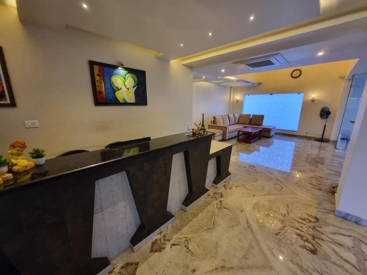 Plutus Residency Hotel Auroville Buitenkant foto
