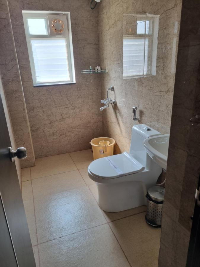 Plutus Residency Hotel Auroville Buitenkant foto